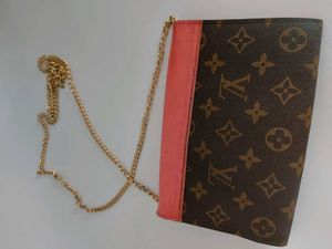 Rare Louis Vuitton Sling