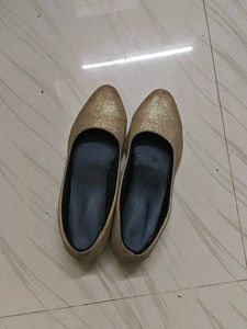 Women Glitter Heals