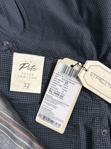 Men&#39;s Flex Black Grid Dress Pants
