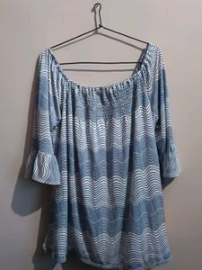 Elegant Women&#39;s Oversized Top