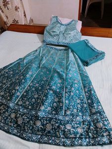 🩵 BANARASHI SILK LEHGA+2 FREE SLING BAGS💙