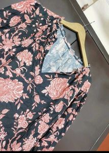 Black Top Floral Print For Girl Or Woman 42 Bust