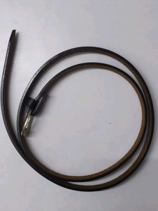 Versatile Black Sleek Belt (Bold &amp; Classy)