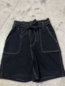 Black High-Waisted Shorts_brand new