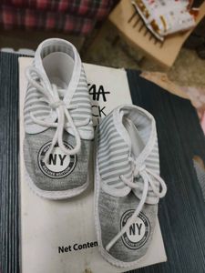 Mee New Born Booties(0-12 Months)