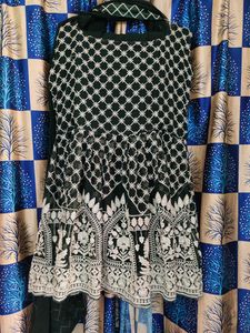 Green Sharara Set...Beautfilu Dupatta And Plazo ..