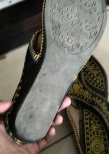 Embroidered Ethnic Sandals