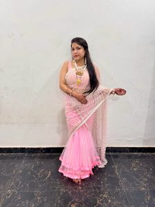 Beautiful Lehnga With Beats Dupatta And Blouse