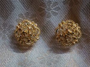 Classic Gold Filigree Studs