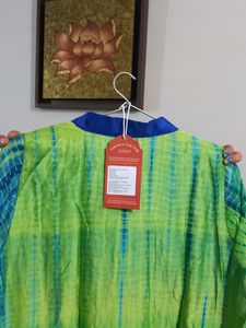 It&#39;s Narrow Cut Kurti With Fully Gher,