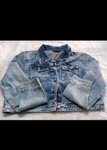 Women&#39;s Tops &amp; Jackets