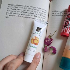 Skincare Trio Lakme, Good Vibes, Himalaya.