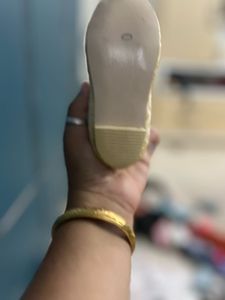 Elegant Ethnic Mojari Shoes