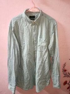 Men's Casual Button-Down Shirt