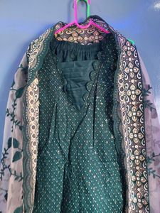 Elegant Green Embroidered Salwar Suit