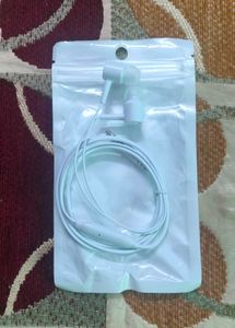 brand new earphone