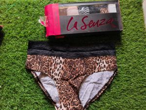 6 PC Brand New 🔥 Panty Box