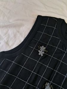 Floral Checkered Sweater Vest