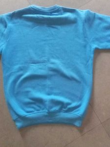 I am selling tommy Hilfiger sutter