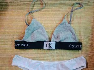 Calvin Klein Grey Bralette With Panty Free