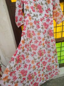 🌷Floral Print Midi Dress