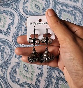 Black Jhumkas