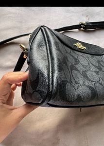 LAST CALL - COACH HIGH QUALITY SLING BAG