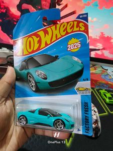 Hot Wheels 2-Car Set