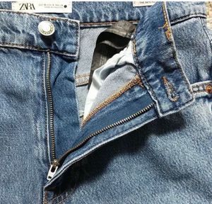 ZARA WIDE LEG JEANS with SPLIT HEM