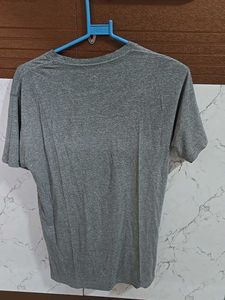 Men&#39;s T-shirt (Pick Any 1)
