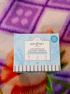 Dot &amp; Key 72HR Hydrating Gel Moisturizer + Probiot