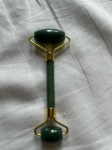 Ras Luxury oils Jade Roller &amp; Gua Sha Set