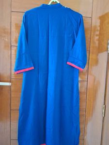 Elegant Blue Embroidered Kurta