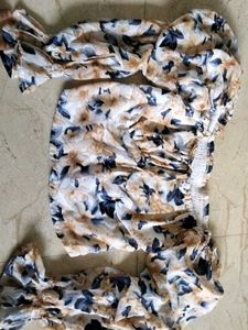 Floral Print Crop Top