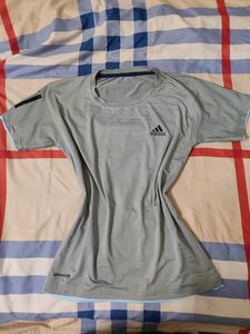 Sale! Adidas Women&#39;s Tshirt