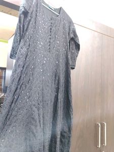 Elegant Grey Embroidered Kurta