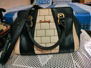 Korean Hand Bag By Danbaoly