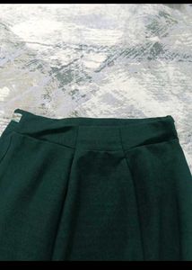 Crop Top With Skirt💚