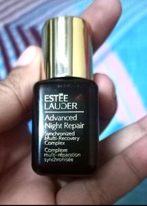 Pack Of 2 MAC STROBE CREAM &amp; ESTEE ANR SERUM