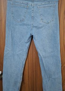 Women&#39;s Jeans