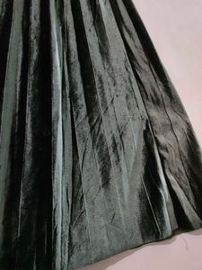 Korean Style Shimmery Pleated Skirt