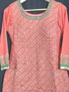 Coral &amp; Green Kurta Sets &amp; Suits