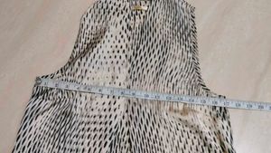 🖤✅Sleeveless Printed Top✅🖤