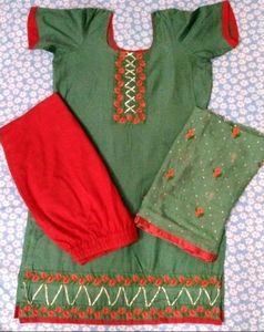 Green Contrast Pant Suit
