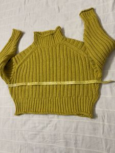 H&amp;M Mustard Knit Crop Sweater