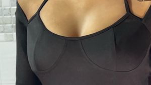 Chic Black Bodycon Mini Dress