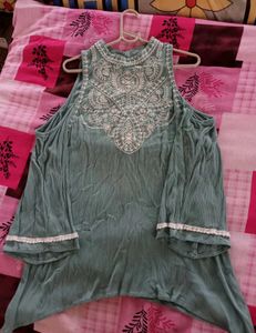 Beautiful Top