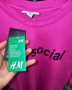 H&amp;M Relax Fit Unisex Backprinted Oversize Tee