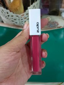 Zudio Liquid Lipstick Nude Pink
