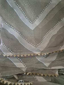 Beautiful Saree Light Weight With Golden Blouse